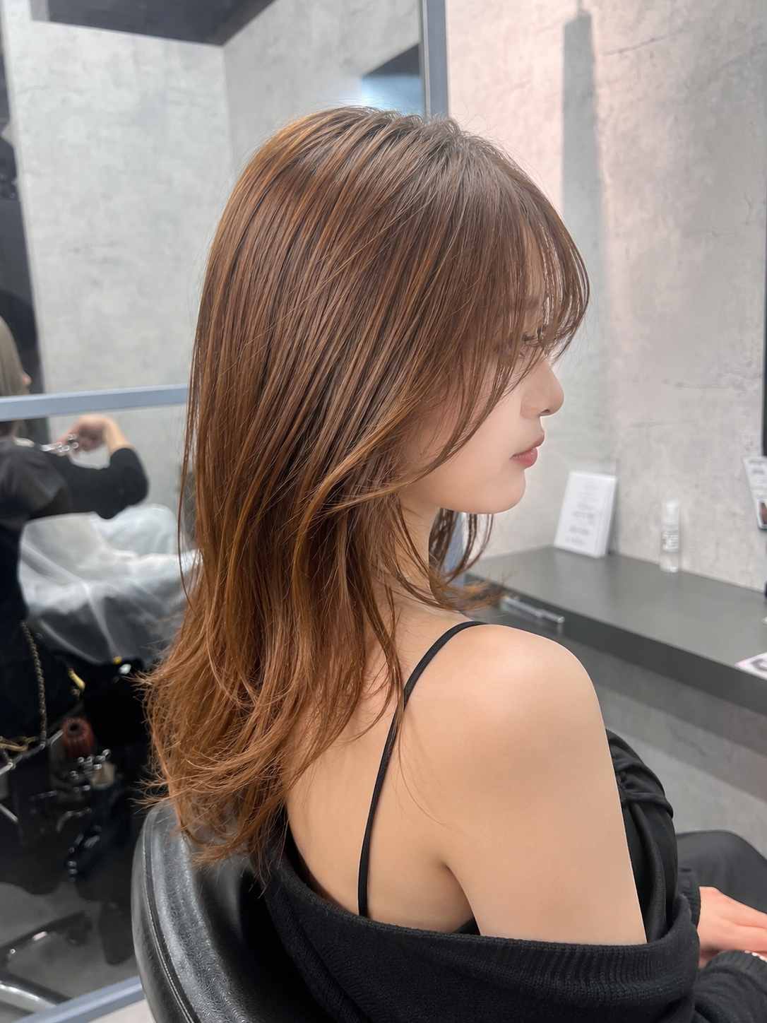 ロングから、やわらかな丸みショートボブへの施術前